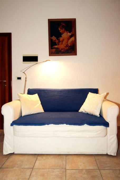 Casa Vacanza Lyudmyla Местре Екстериор снимка
