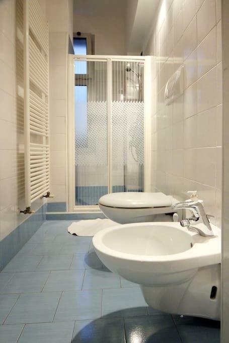 Casa Vacanza Lyudmyla Местре Екстериор снимка