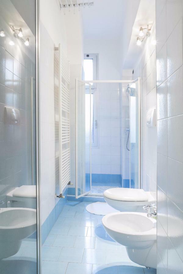 Casa Vacanza Lyudmyla Местре Екстериор снимка
